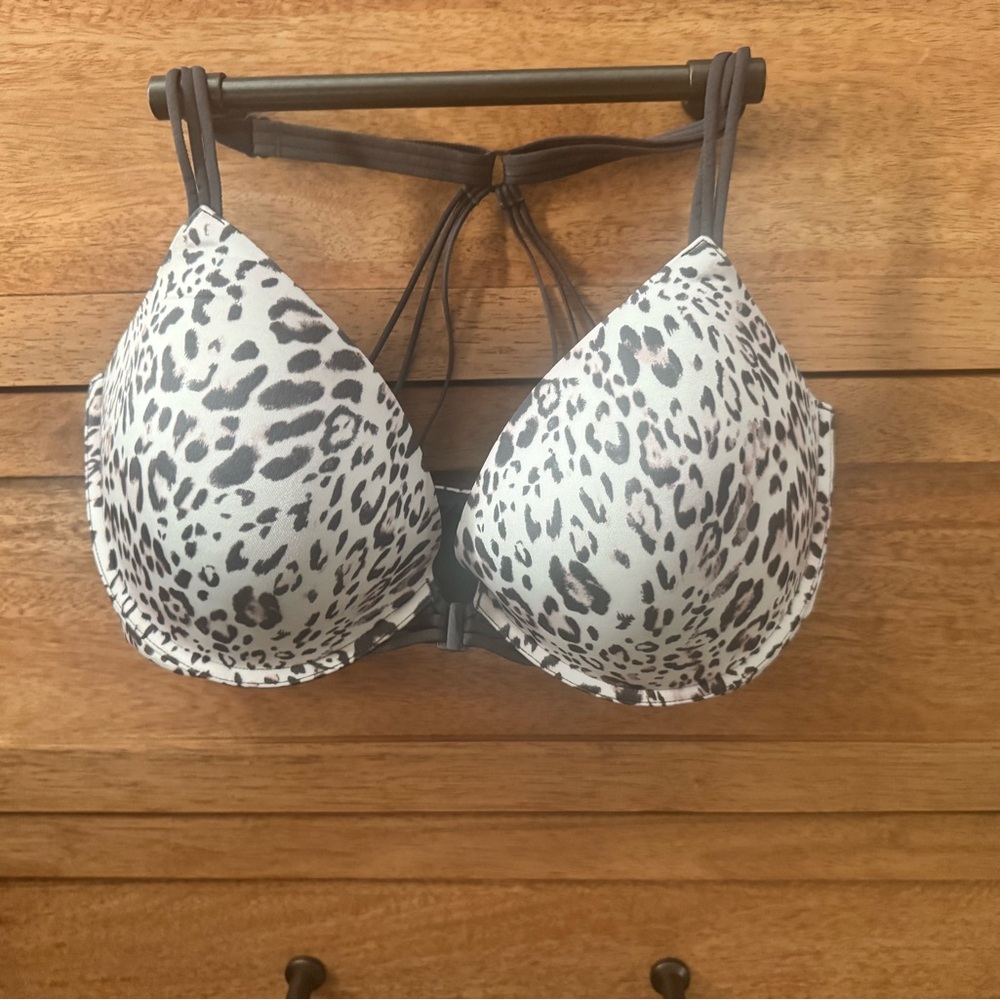 Victoria’s Secret Very Sexy Push Up Leopard Print Women's Bra - front closure